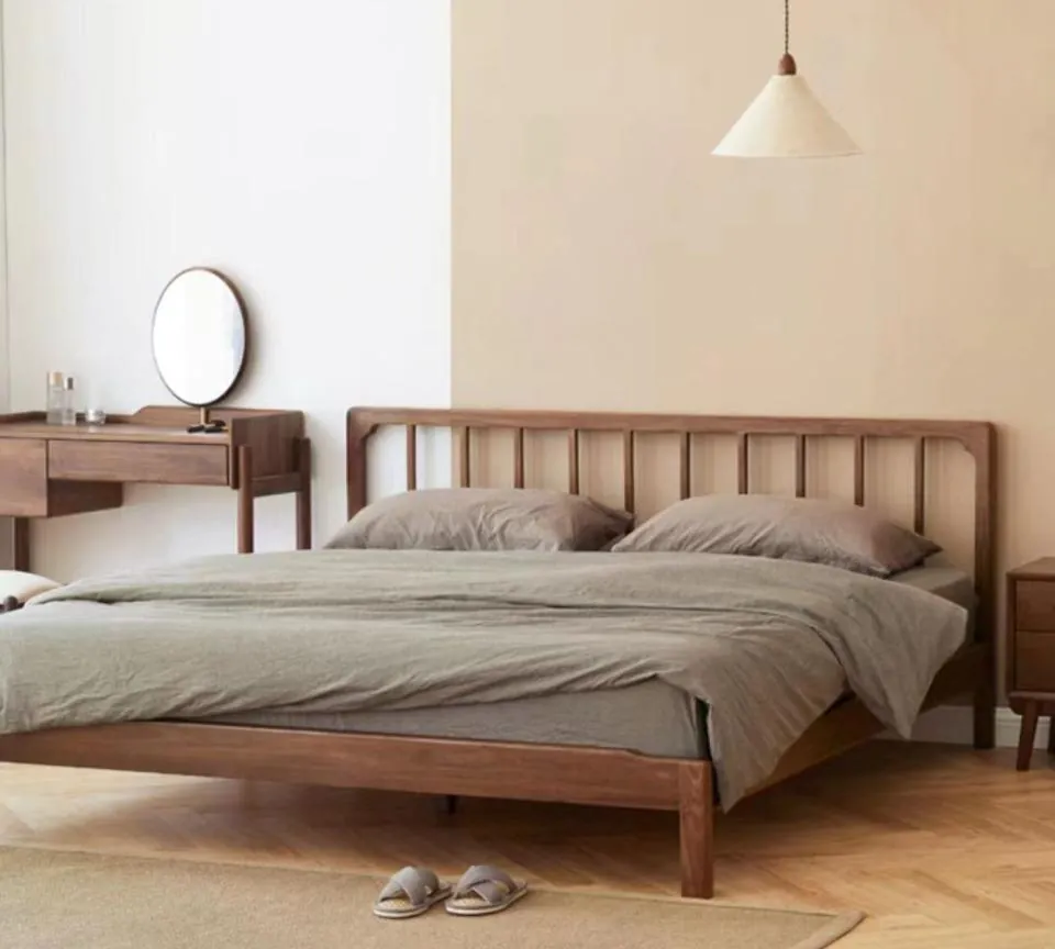 Walnut Spindle Bed