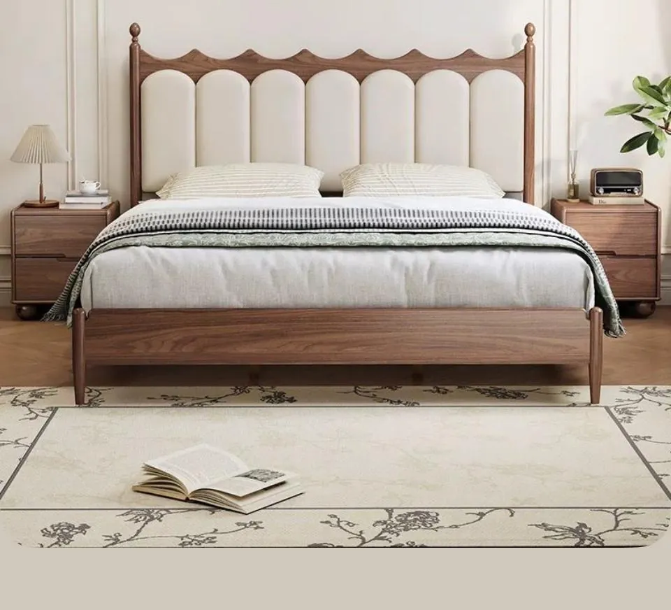 Walnut Poster Bed with Scalloped Headboard